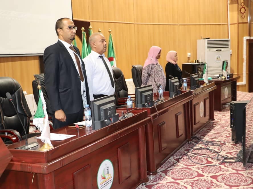 انطلاق فعاليات الملتقى الدولي حول تثمين الموارد الحيوية في البيئة والصحة بجامعة الوادي