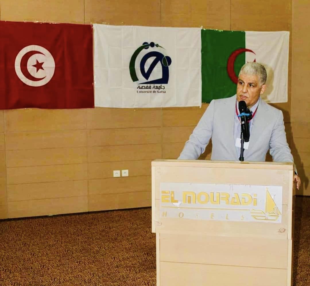مدير جامعة الوادي يشارك في فعاليات ملتقى الجامعات الحدودية الجزائرية التونسية بولاية توزر تونس