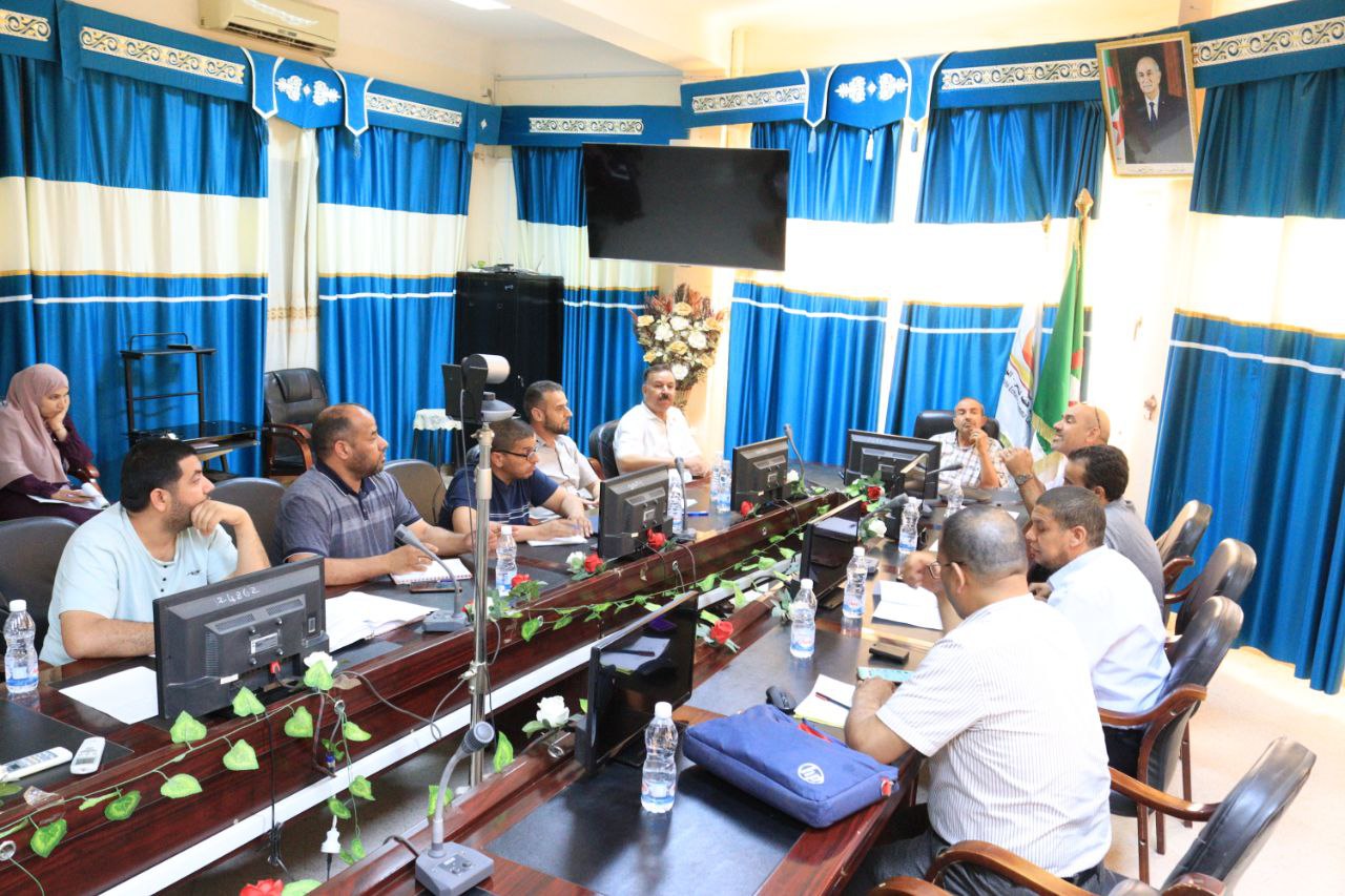 The Deputy Vice Chancellor for Scientific Research holds a coordination meeting with the deputy deans.